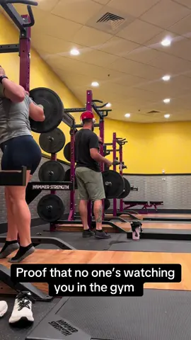 🤣🤣🤣🤣at least i was at Planet Fitness #planetfitness #workoutfail #fyp #foryou #squats 