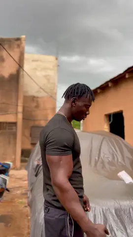 @Den courani @AI média #tiktokmali🇲🇱223 #tiktokivoire225🇨🇮 