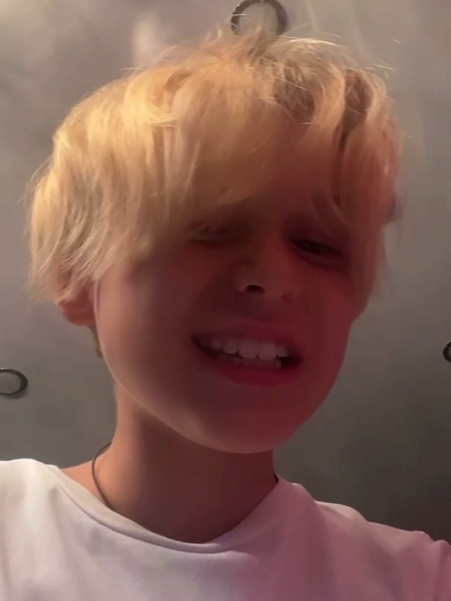 Mark 💫 @LilBoyGaze @haptikitpy_2 @haptikitpy2  #fypシ゚ #cuteboy #lover #haptikitpy #communityfest2025 