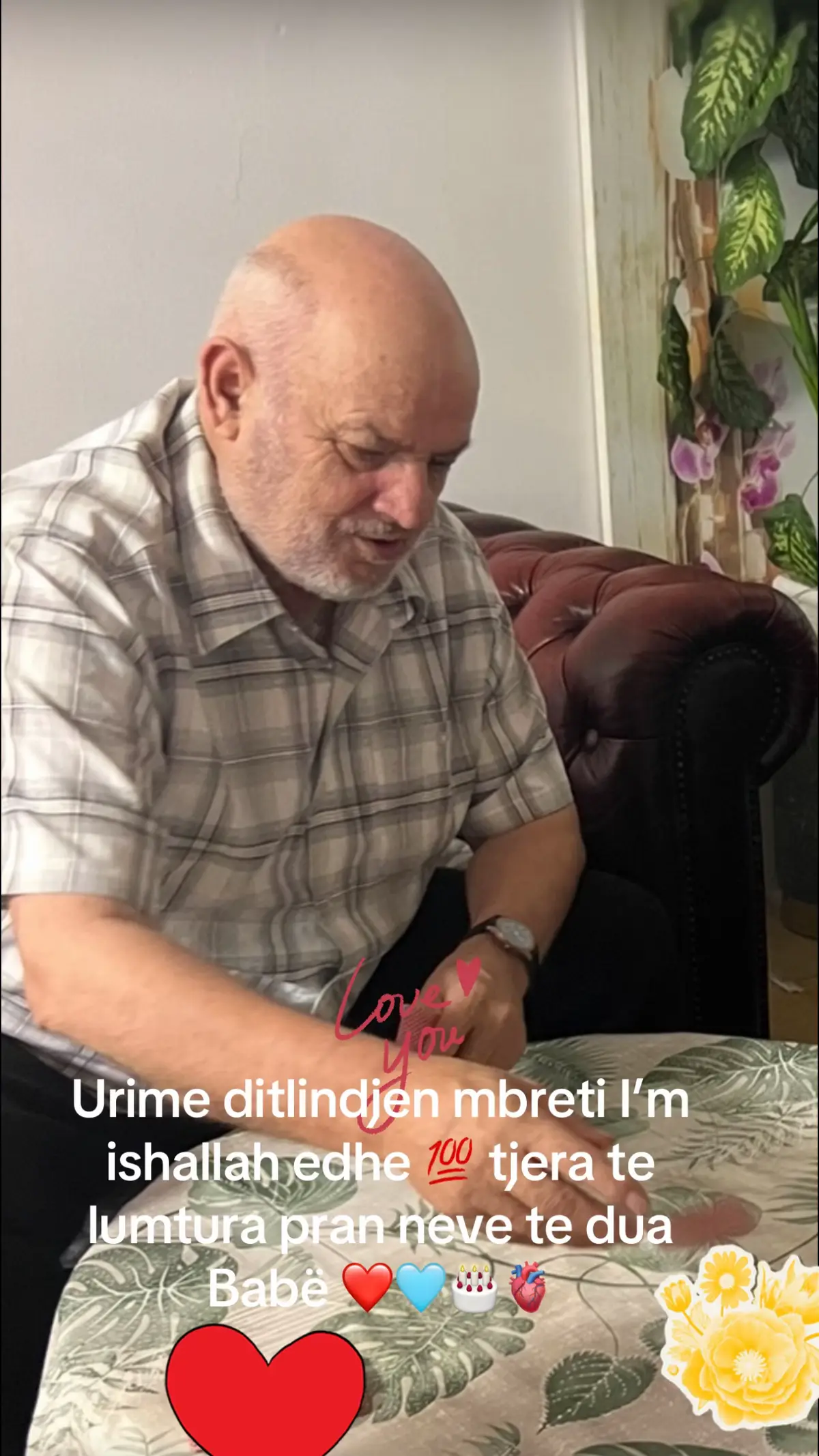 Urime ditlindjen Babë #viral #fyyyyyyyyyyyyyyyy #fyeシ #foryoupage❤️❤️ #shqiptaretneperbote🇦🇱🌍 #albaniangirl #kosova🇽🇰 #mergimtaret #baba #birthday 