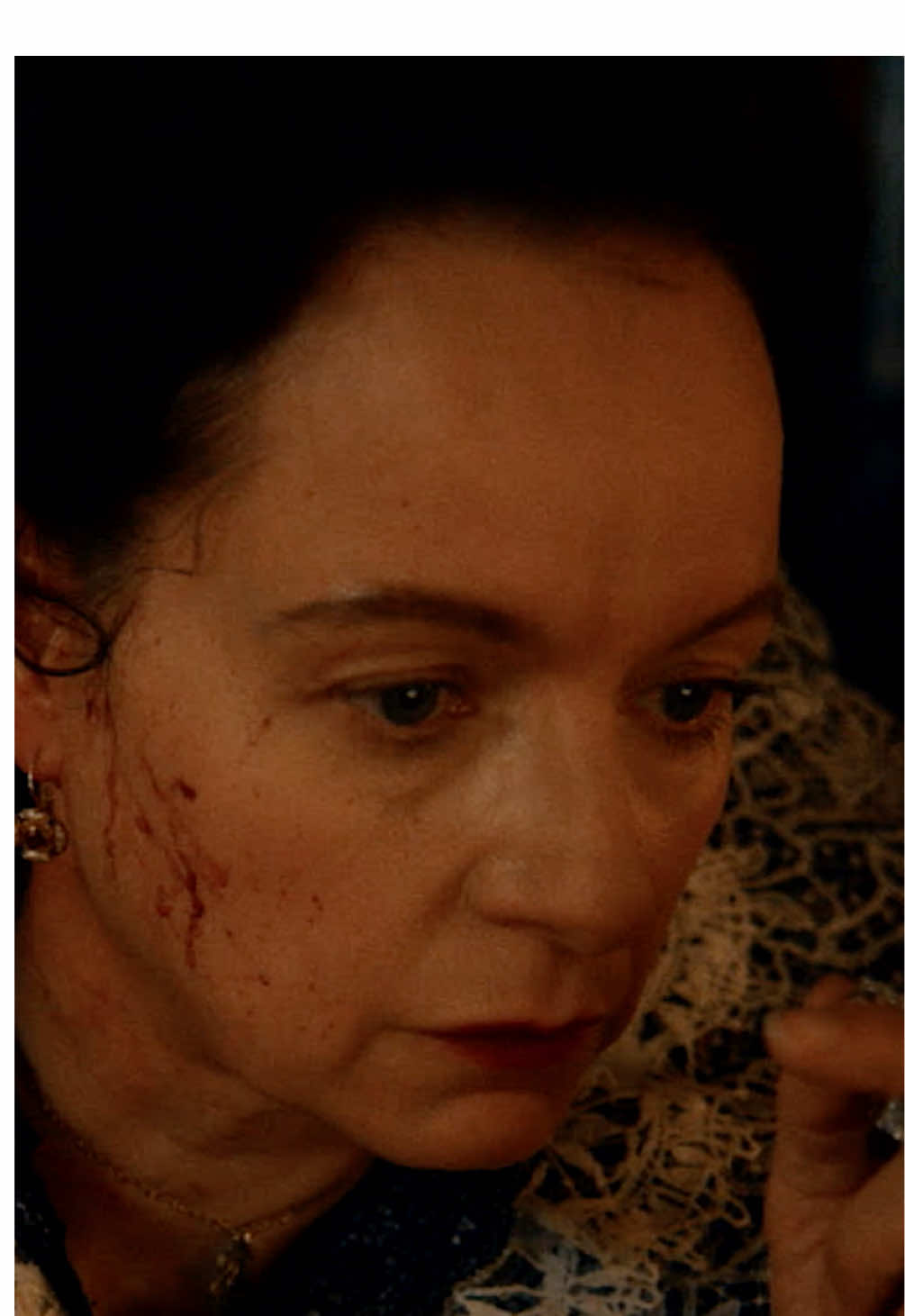 Just remember: you could aways be meaner. #TheSerpentQueen #SamanthaMorton #BethGoddard #PhilippineVelge 