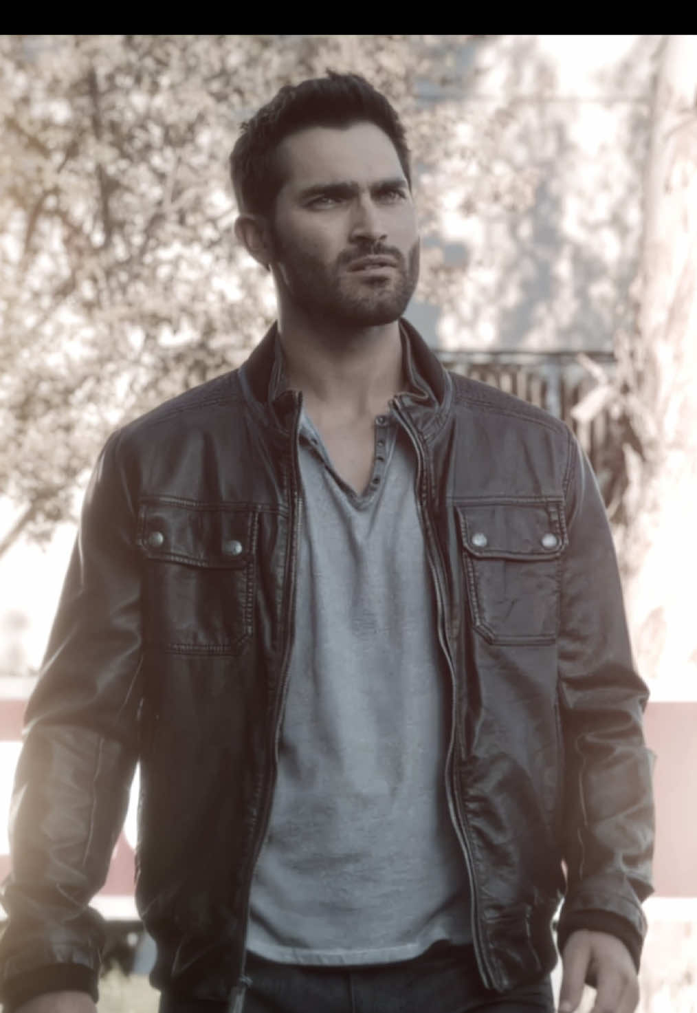 had to pull up my cc from my first edit on this acc for this one [ scp: scottsspacks — ac: josphsfilms ] #derekhale #derekhaleedit #tylerhoechlin #teenwolf #edit 