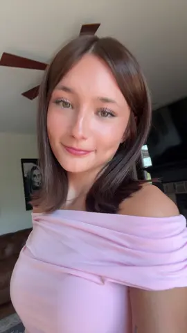 be prepared to be sick of me with  all the posts i’m gonna post today!🤗#firstdayofschool #senioryear #fyp