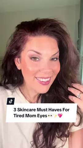 Tired mom eyes, meet your match ✨ These are my 3 skincare must haves when school mornings come too early: hydration, de-puffing, and instant firming.  As a Pro Makeuo Artist (and mom), these steps have saved me countless mornings. Which one would you try first?  #tiredeyes #tiredmom #depuffing #undereyecare 