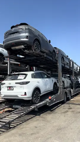 Hərgün Gömrükdə Avtomobillərimiz təhvil verilir 🇨🇳 Əlaqə:  📱+994997079525 Kamil 📱+994554949525 İsmayıl