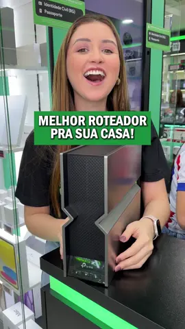 O melhor roteador pra sua casa é o TP-Link Archer BE800! 🛜 Com Wi-Fi 7 ele alcança até 19 Gbps, trazendo internet rápida, estável e sem lag para todos os seus aparelhos. Você pode jogar online, assistir em 8K e trabalhar sem travamentos. O design moderno com tela de LEDs, portas de 10 Gbps e cobertura total! 👉 Link na bio 😉 #tplinkarcherbe800 #wifi #roteador #intenet #tplink