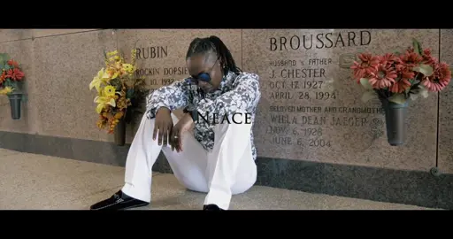 Alll Platforms Heaven had a phone Spotify,Amazon,iTunes and YouTube can you believe that.  #mentalhealthmatters #massivefollowers #explorepage #fypシ゚viral #fyppppppppppppppppppppppp  