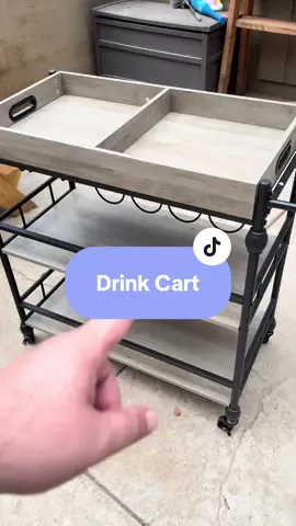This drink card is perfect for entertaining guests! #DrinkCart #Hosting #Party #familygathering 