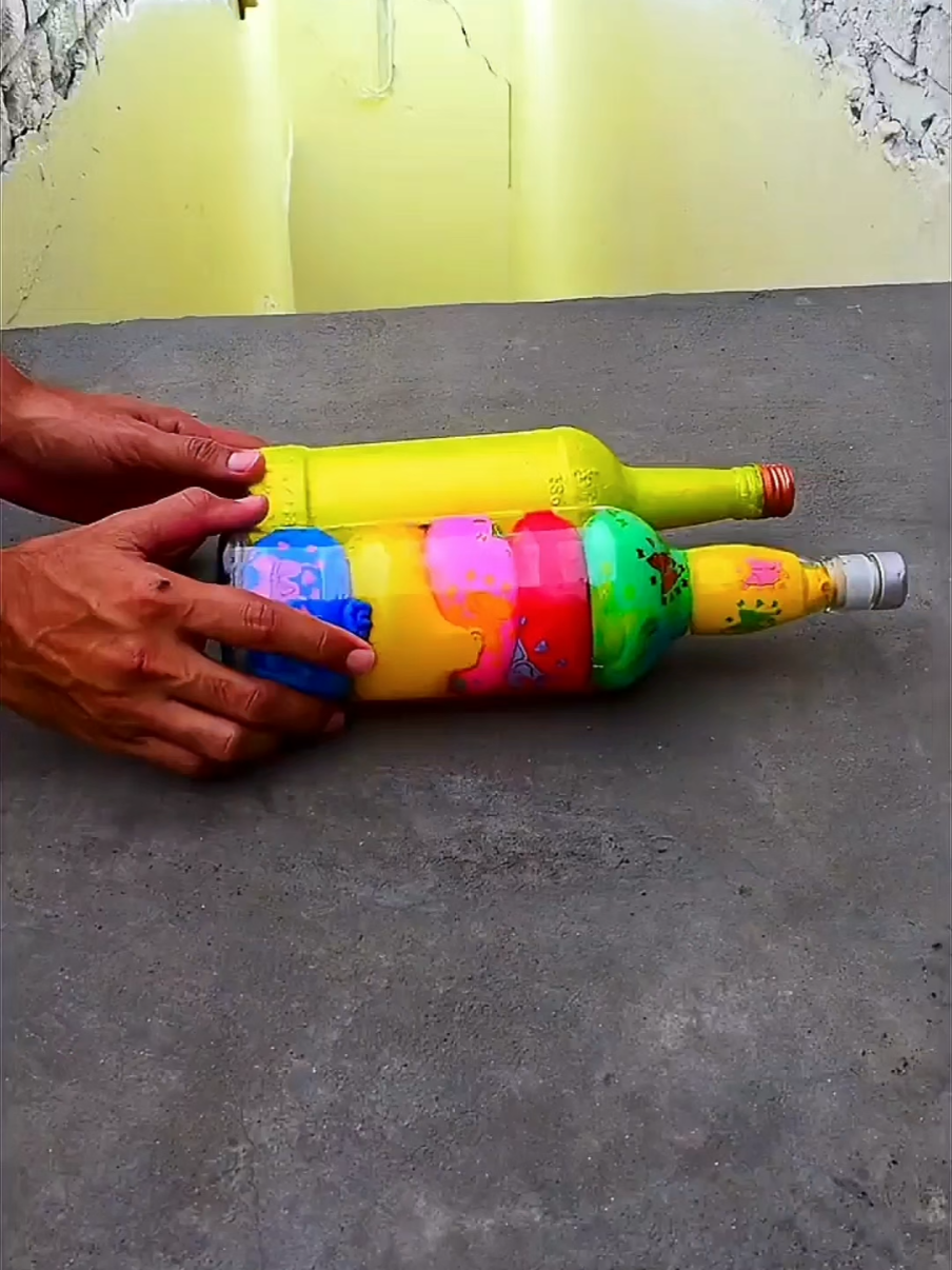 POV: you can't stop watching this 👀💥 #Bottlebreaking #newyourk #california #explorarpage #USA 