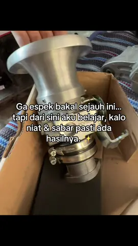 Ga nyangka, dari motor biasa… pelan-pelan jadi karya yang penuh cerita 🥹 #fyppp #rgaragekediri #vario125 #variomodifikasi #katakata 