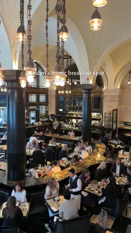 Breakfast in London hits different when it’s at @thewolseley, St James’s 🤍✨ Have you been yet?  #breakfastinlondon 