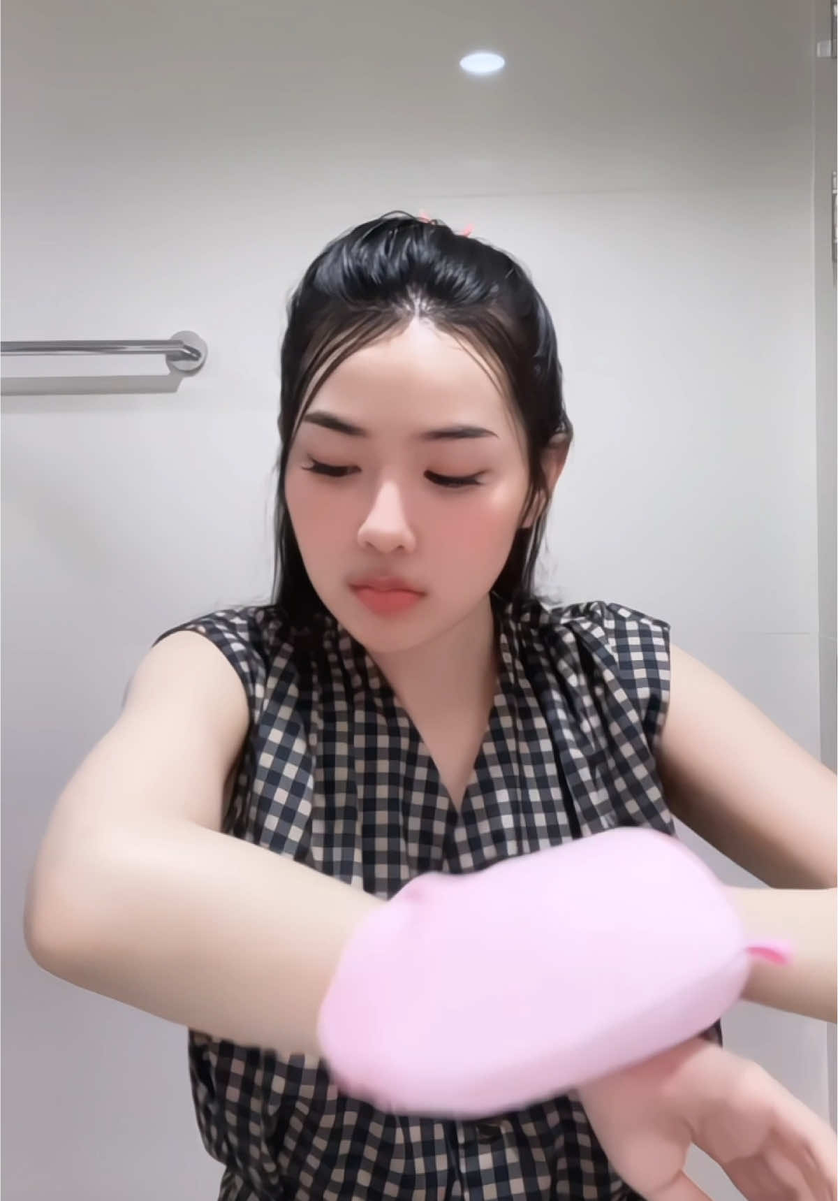 #ถุงมือทาโลชั่น 