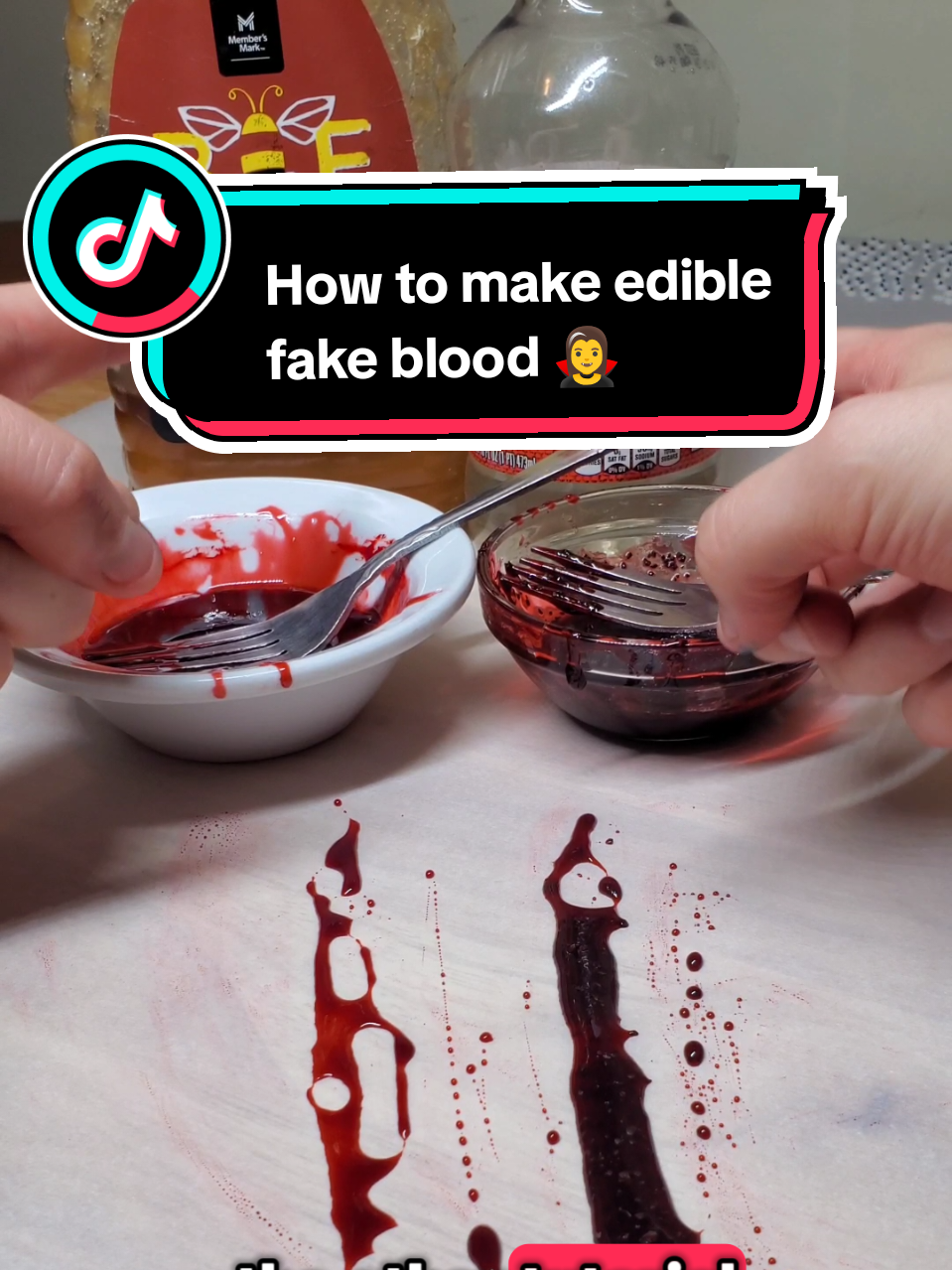 How to make edible #fakeblood with honey 🍯.   #spookyseason #spookytreats #halloweendiy #halloweenmakeup 