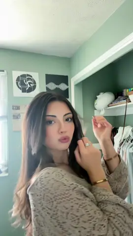 Birthday ootd. Am I having a quarter-life crisis? Yeah. But let’s not talk about it✨ #birthday #OOTD #quarterlifecrisis #fyp #wellshit 