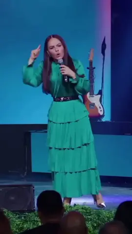 ELIJE A DIOS POR ENCIMA DE TODO!!! 🙏🏻 #palabradevidaeterna♥️ #yeseniathenoficial 