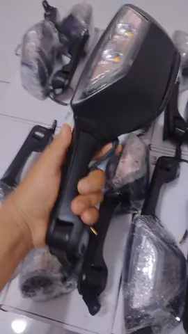 Espejos deportivos de alta cilindrada compatible con todas las deportiva #bikers #yamaha #motosdeportivas #viraltiktok #limaperu🇵🇪 