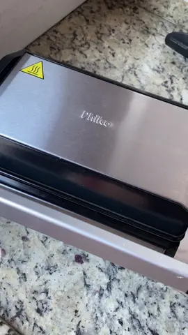 lanche pronto em segundos com essa Grill e Sanduicheira Philco 🫰🏻😍🤌🏻 ##GrillSanduicheira##Philco##sanduiche##comida##tiktokshop