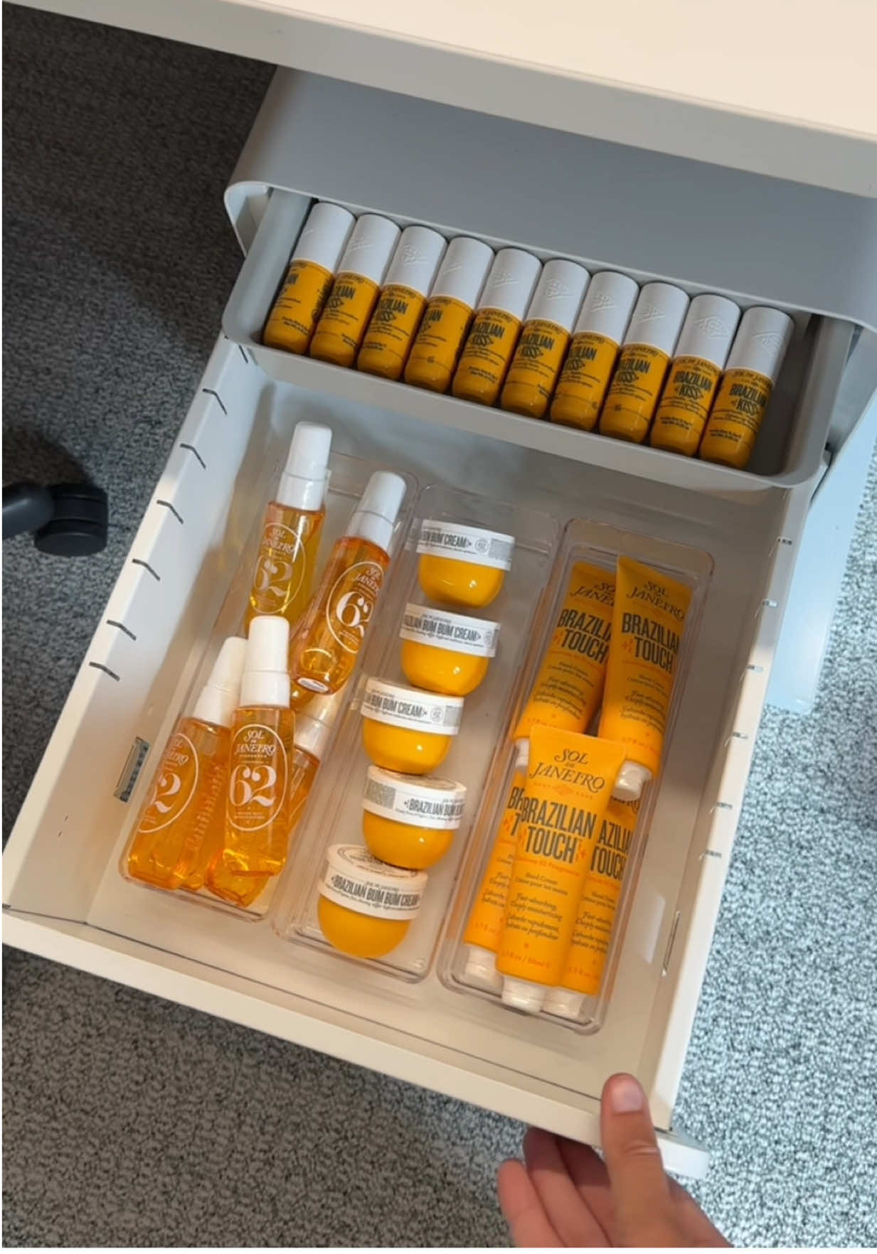 The only thing getting me to the office tbh. #soldejaneiro #sdj #brazilianbumbumcream #bumbumcream #cheirosa62 