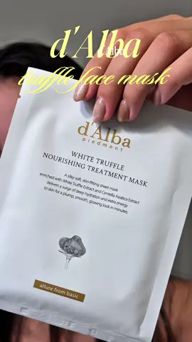 I've been regularly using the d'Alba mask and it's safe to say it's now a staple in my skincare routine + Deep hydration, radiant glow, and the kind of results you actually notice!!💛 @DALBA ✨ #ugccreator #ugccommunity #ugc #ugccontentcreator #fyp 