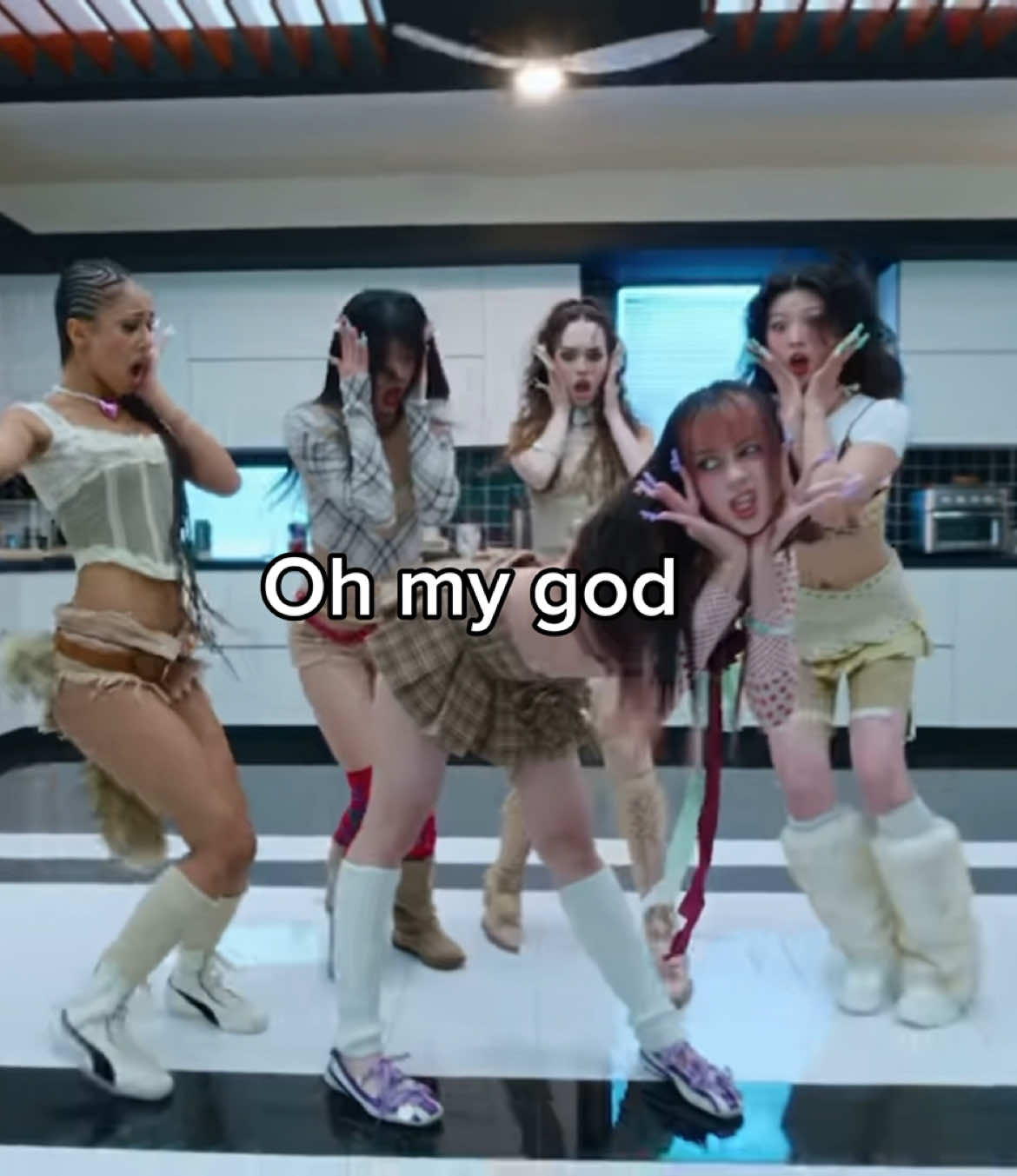 I love when groups are saying « oh my god” ! Give me the next Word for  next part in comment 🤘#Kpop #boygroup #girlgroup #fyp #ohmygod 