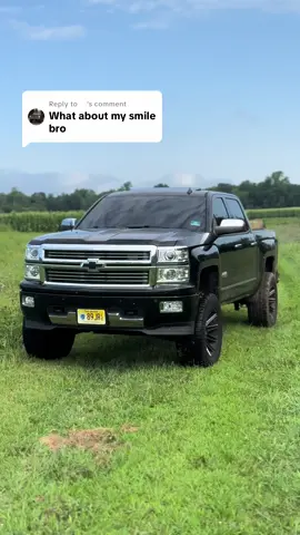 Replying to @️ guess you gotta get one now 😉 #trucktok #fyp #liftedtrucks #foryou 