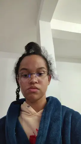 top penteados do ano...#beatrizrizzato #fypシ゚viral #humor #pensamentointrusivo  #girls 