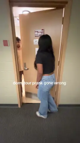 #dormtour #college #dormtourprank  