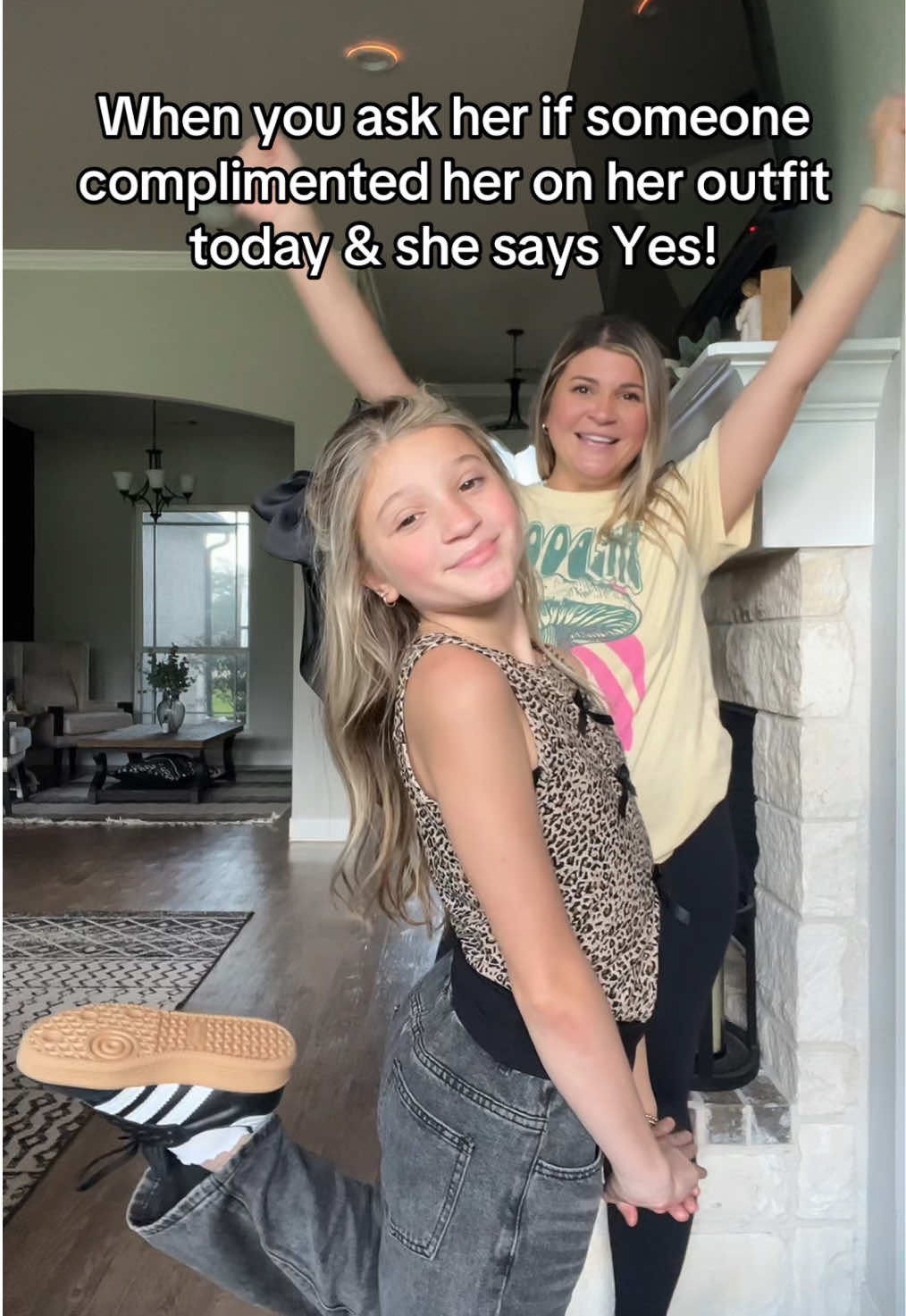 Outfits >>>> #momanddaughter #tween #fitchek #girlmom #momhumor 