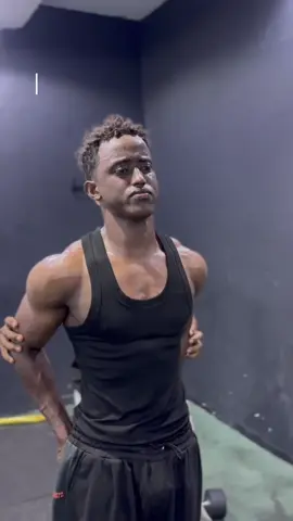 part 1  shoulder  #shubka @Abdisalan__Hassan🏋️‍♀️ 