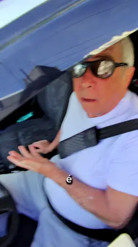 ESTACIONAMENTO APENAS PARA LGBT