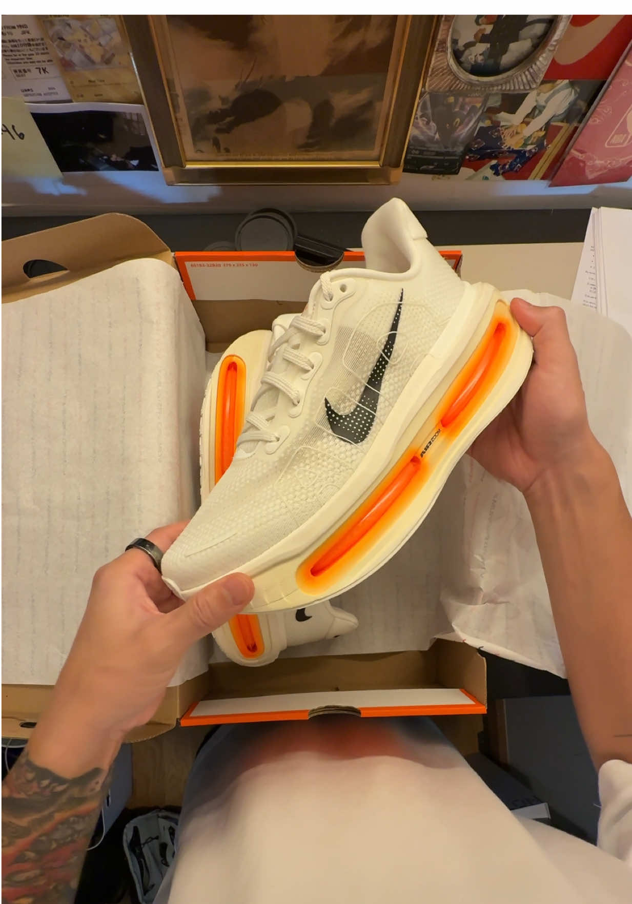 Unboxing Nike Vomero Premium running shoes. Thank you @Nike !!!  #vomero #vomeropremium #nike #nikenyc