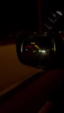 فاقد عيونك خذت كل الناس في بعدك مابقى لي حد من بعدك….        