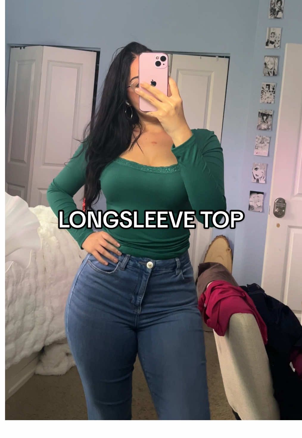 I have it in 5 colors now 🤣🤣🤭 so soft and breathable and comfy perfect fall staple #longsleeve #longsleeveshirt #longsleevetop #falloutfitinspo #falloutfits 