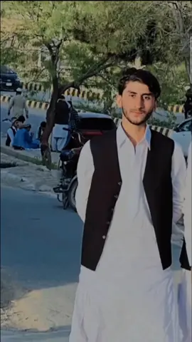Zra zakhmona me dma de🚬 #unfrezzmyaccount  . #foryou  . #viralvideo  . #afghanistan  . #goviral 
