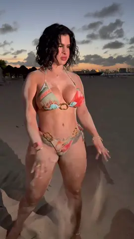 #beachvibes #funnyvideos #foryou 