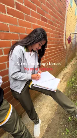 Mentiras no son 😂#fyp #colegio