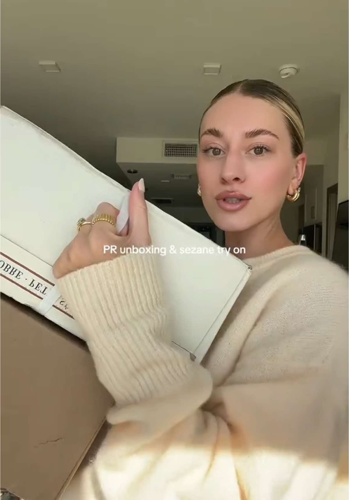 @Shark Beauty this is WILD 🥲 and @Sézane ily forever and ever 