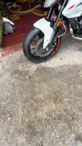 #finch81🔥 #paratiiiiiiiiiiiiiiiiiiiiiiiiiiiiiii #fyp #guatemala🇬🇹 #autodromolosvolcanes🔥🚀🐽 #pulsar200ns #ktm #sanjudastadeo💚 #santamuerte #ktm390 #tattoos #ns200 #contenido #yamaha #mt03yamaha 