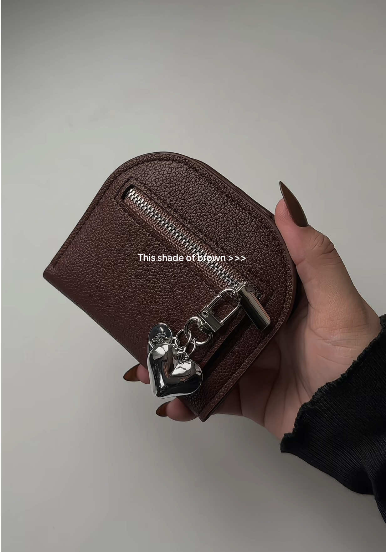 My new favorite everyday wallet 👝✨ #Wallet #smallwallet #koreanwallet 