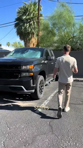 Mi primer día viviendo en USA 🇺🇸 a apartir de ahora me tienen que hablar en ingles 😂 no es cierto se que he estado muy ausente pero los cambios han sido abrumadores para mi.