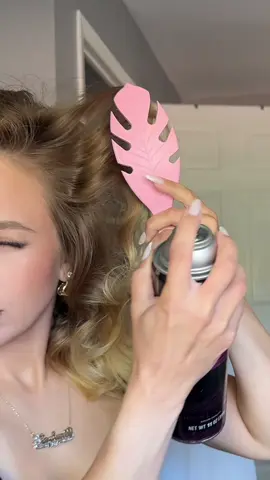 Making my hair have more volume because my hair it so light and thin #hair #volumehair #thinhair #hairtrick #blonde 