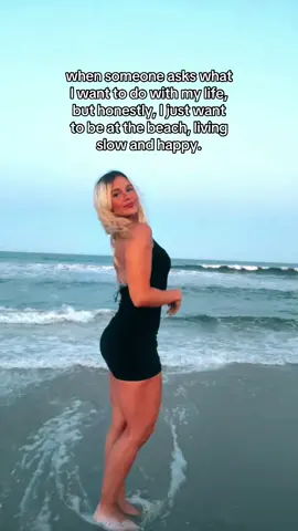 If there’s no beach nearby, it’s not the life I want 😀 #beach #jerseyshore #beachday 