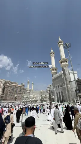 Tenang dan damai #umrah #haji #madina #madinahalmunawaroh #raudhah #kakbah #makkah #makkahalmukarramah #masjidilharam 