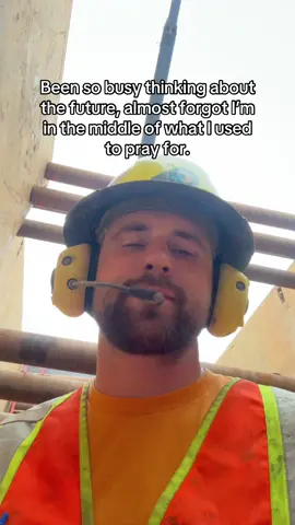 #bluecollar #pipewelder #welder #jackandbore #craneoperator 