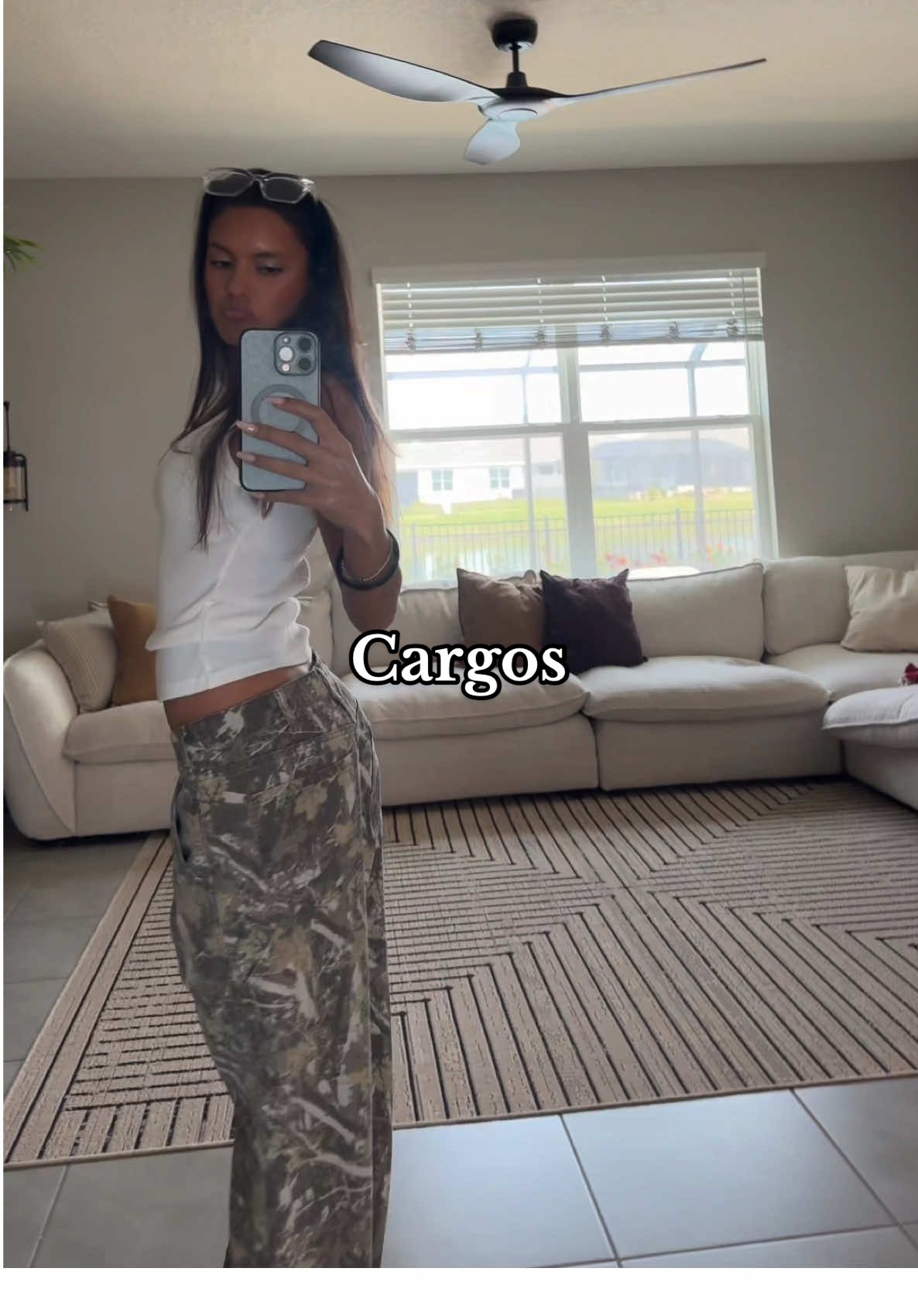 they sold out so many times last year and now i know why!! #camocargos #cargos #falloutfitinspo #camopants #fyp 