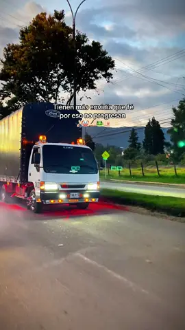 🤍!!@Juan Pablo Carvajal 921 #meroensole #carrolindo❤❤ #chitaga_truks😎🚚💨💯💥 #enparati #greenscreen #almejorestilocamionero💥🇨🇴🚛💯♥️😎 #azarandolaplaza🚴🏽🐺💨 #atardeceresperfectos #paratiiiiiiiiiiiiiiiiiiiiiiiiiiiiiii #paratii #fyp #fotografia #foryoupage #ftypシ 