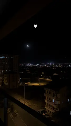 #storylikvideolar📌 #semicenk #keşfet #manzaravideolari #gece 