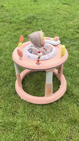 A walker strolling on the grass#baby #motherandbaby #tiktokshop #pram 