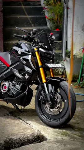 සෑහෙන්නම් මා නුඹගේ ඇස් පුරා රැදිලා🥺🖤                          #the_v2_kraken #BIG5618😈 #MT15gang #sathan_squad🇱🇰 #trending 