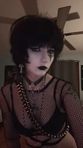 this used to be my favorite song #goth #gothmakeup #nineinchnails #industrial #gothstyle 